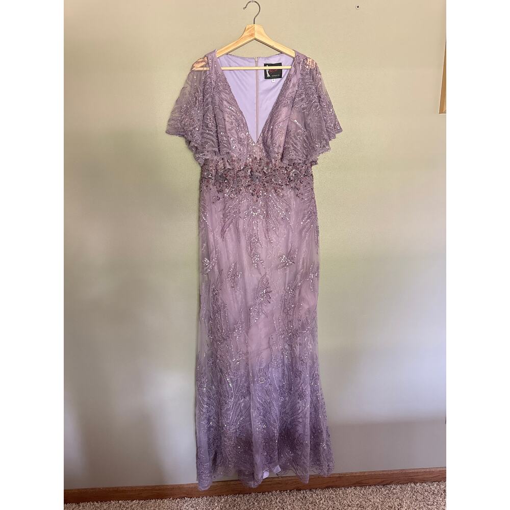 MAC DUGGAL Vintage Flutter Sleeve Evening Gown in Lilac Size 12 - Picture 6 of 11